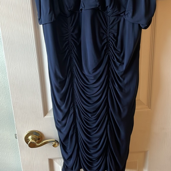 Antonio Melani Women’s Navy Dress size Medium - Picture 3 of 3